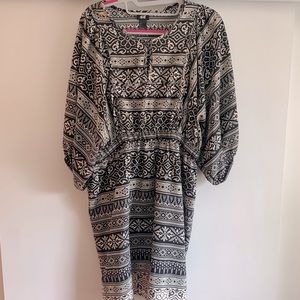 ABSTRACT BALLOON SLEEVE DRESS